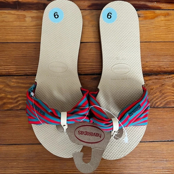 Havaianas Women's Striped Flip Flops with Soft Fabric Uppers Size 9-10W - Picture 3 of 5